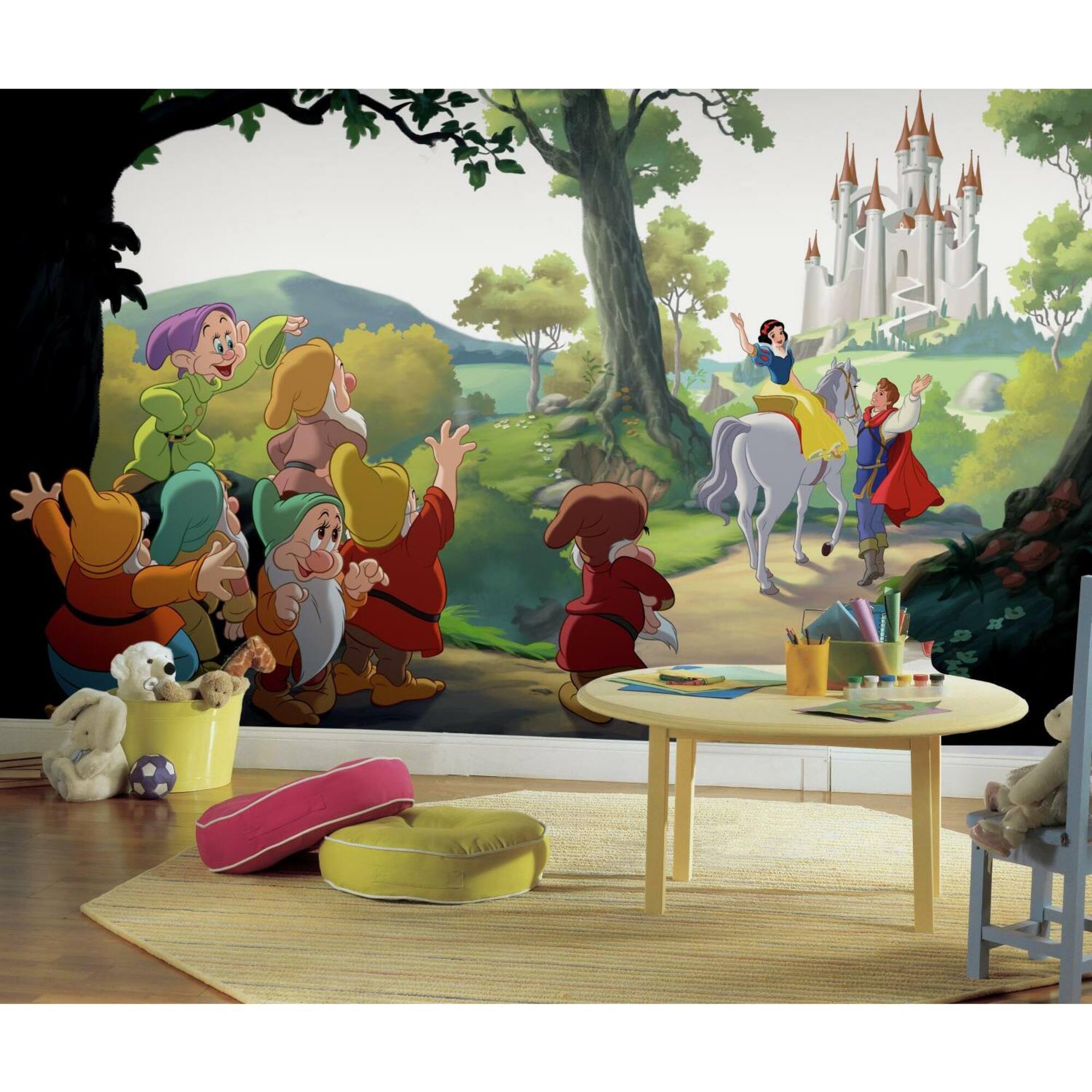 RoomMates Snow White "Happy Ever After" Spray & Stick Wall Mural